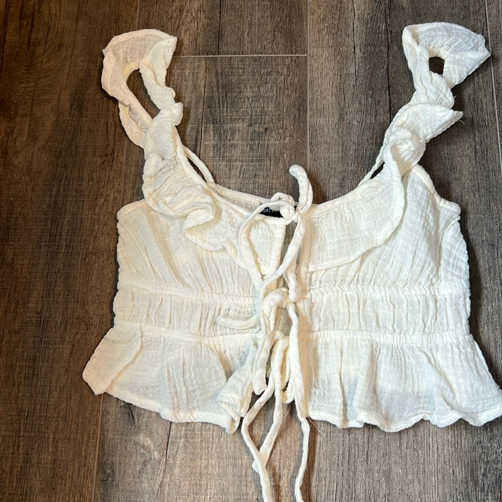 size small forever 21 top with front ties
